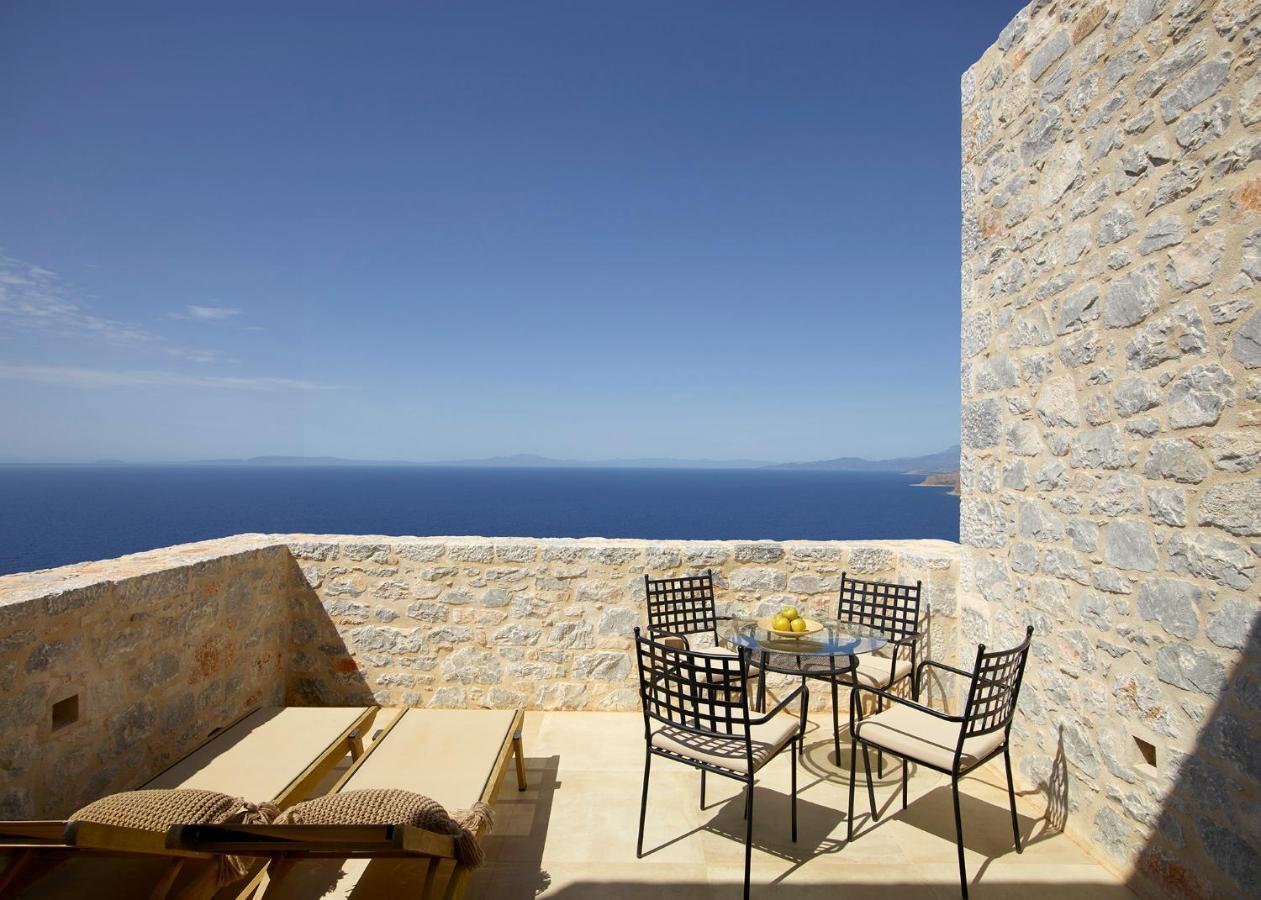Aria Estate Suites & Spa Areopoli Buitenkant foto