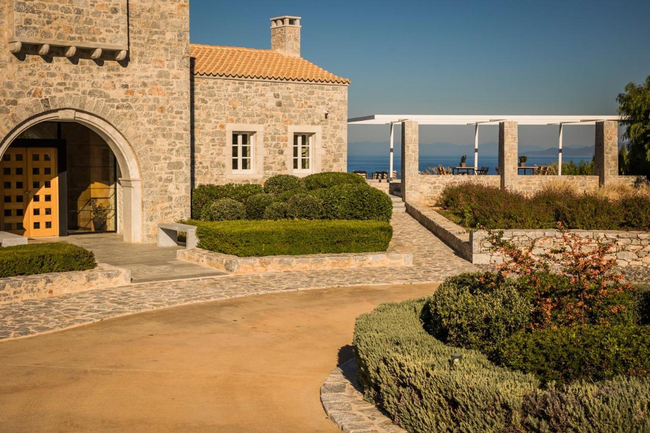 Aria Estate Suites & Spa Areopoli Buitenkant foto