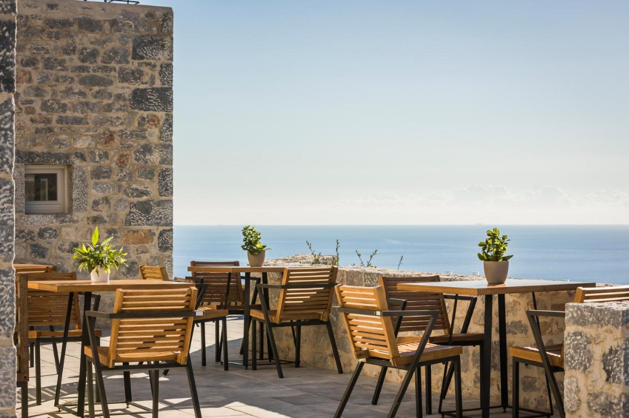 Aria Estate Suites & Spa Areopoli Buitenkant foto