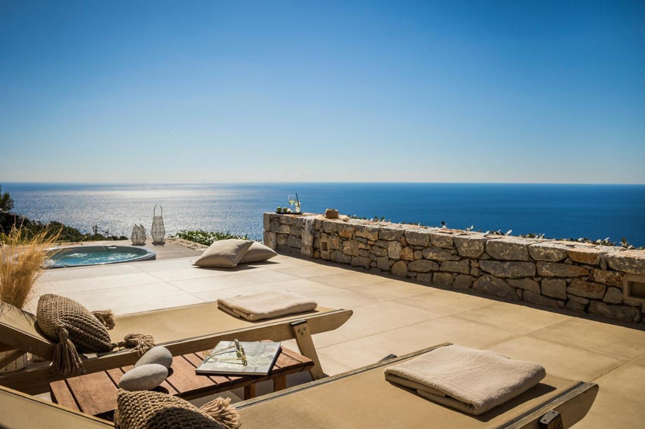 Aria Estate Suites & Spa Areopoli Buitenkant foto