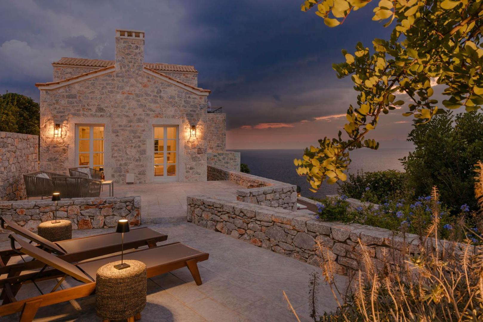 Aria Estate Suites & Spa Areopoli Buitenkant foto