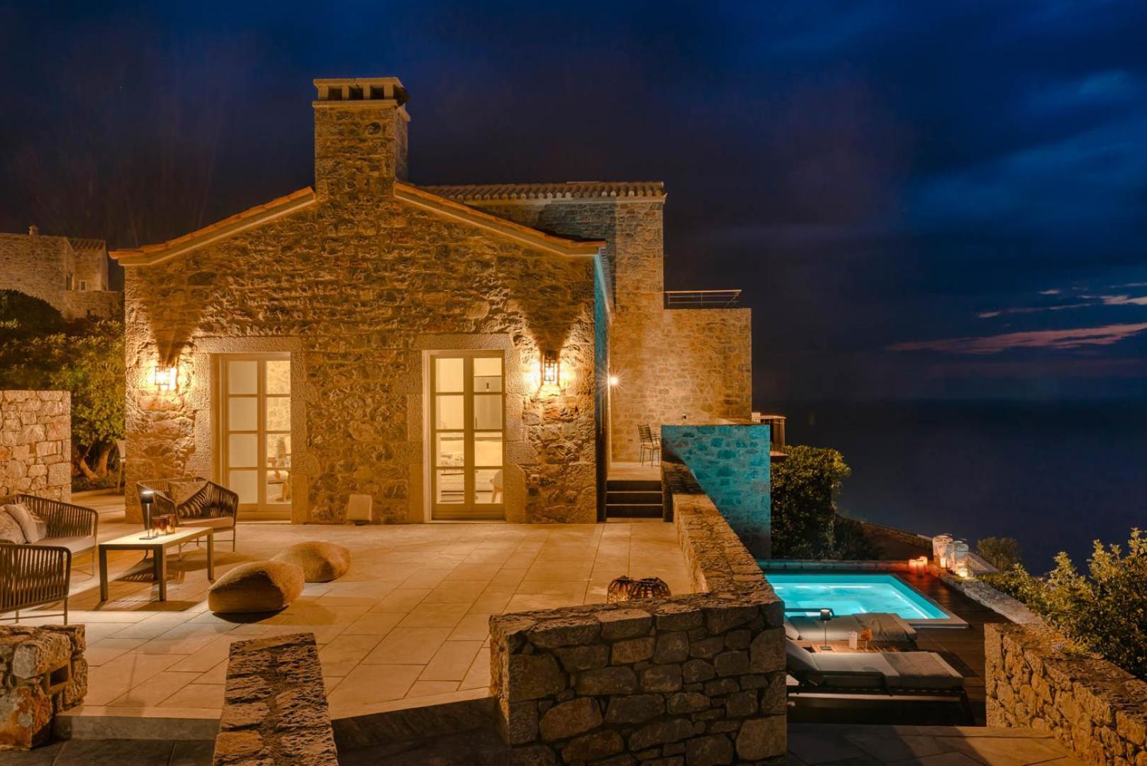 Aria Estate Suites & Spa Areopoli Buitenkant foto
